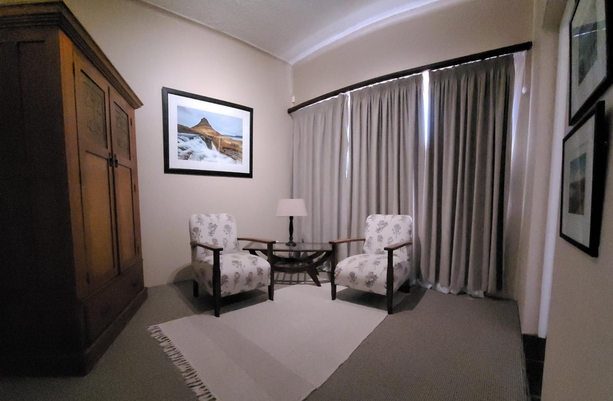 Harewood Lodge East London Ngoại thất bức ảnh