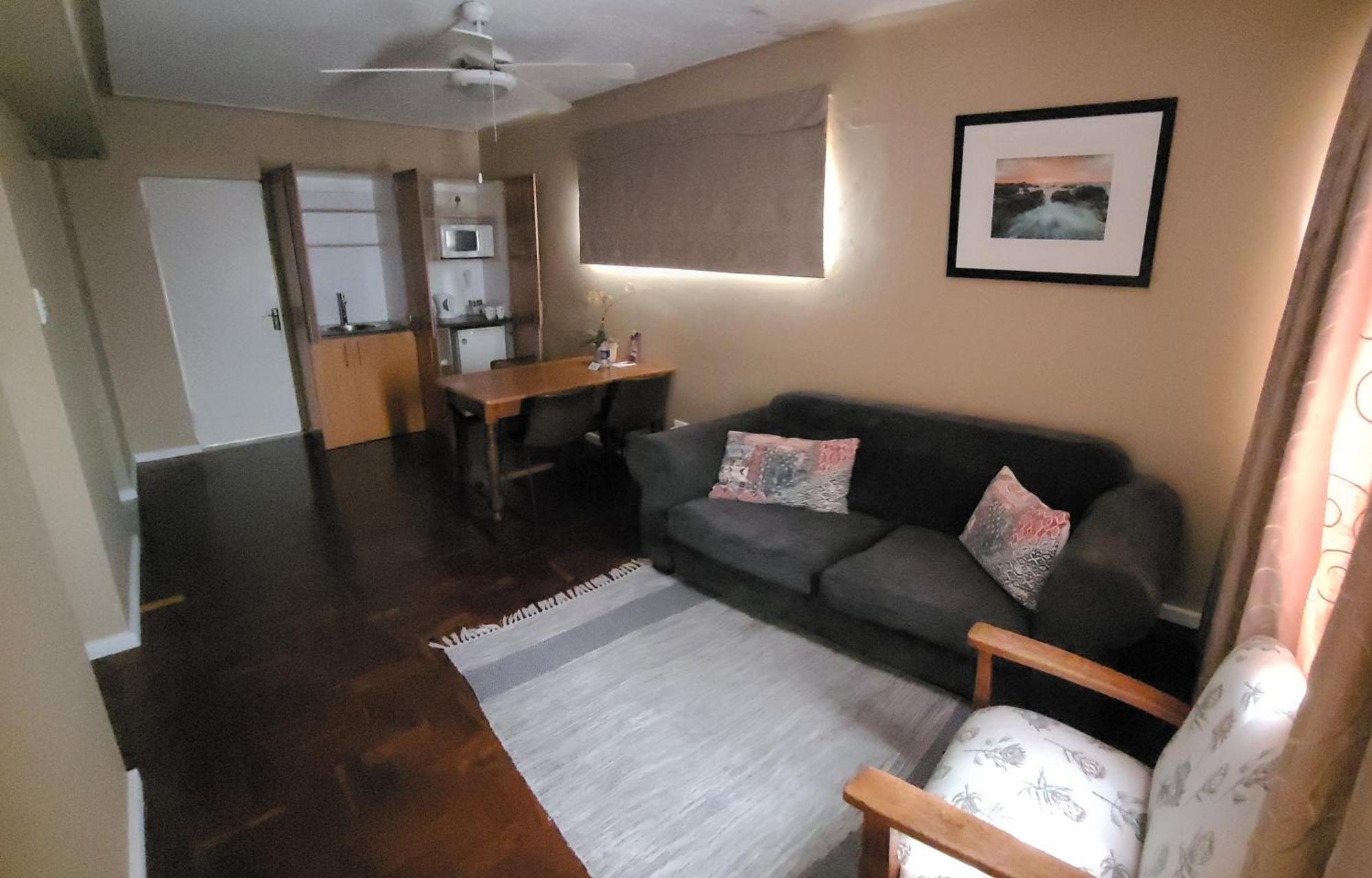 Harewood Lodge East London Ngoại thất bức ảnh